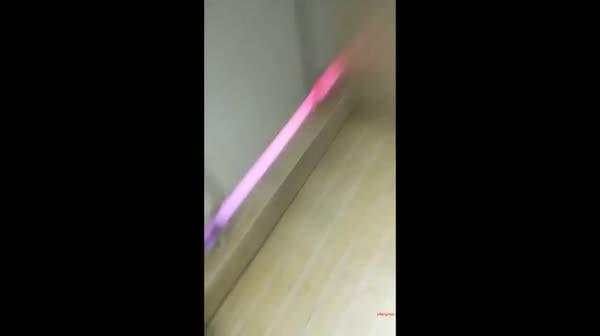 最新自购分享《办公楼女厕偷拍美女，为了拍脸前去问路，作者内心真是强大》33部视频合集